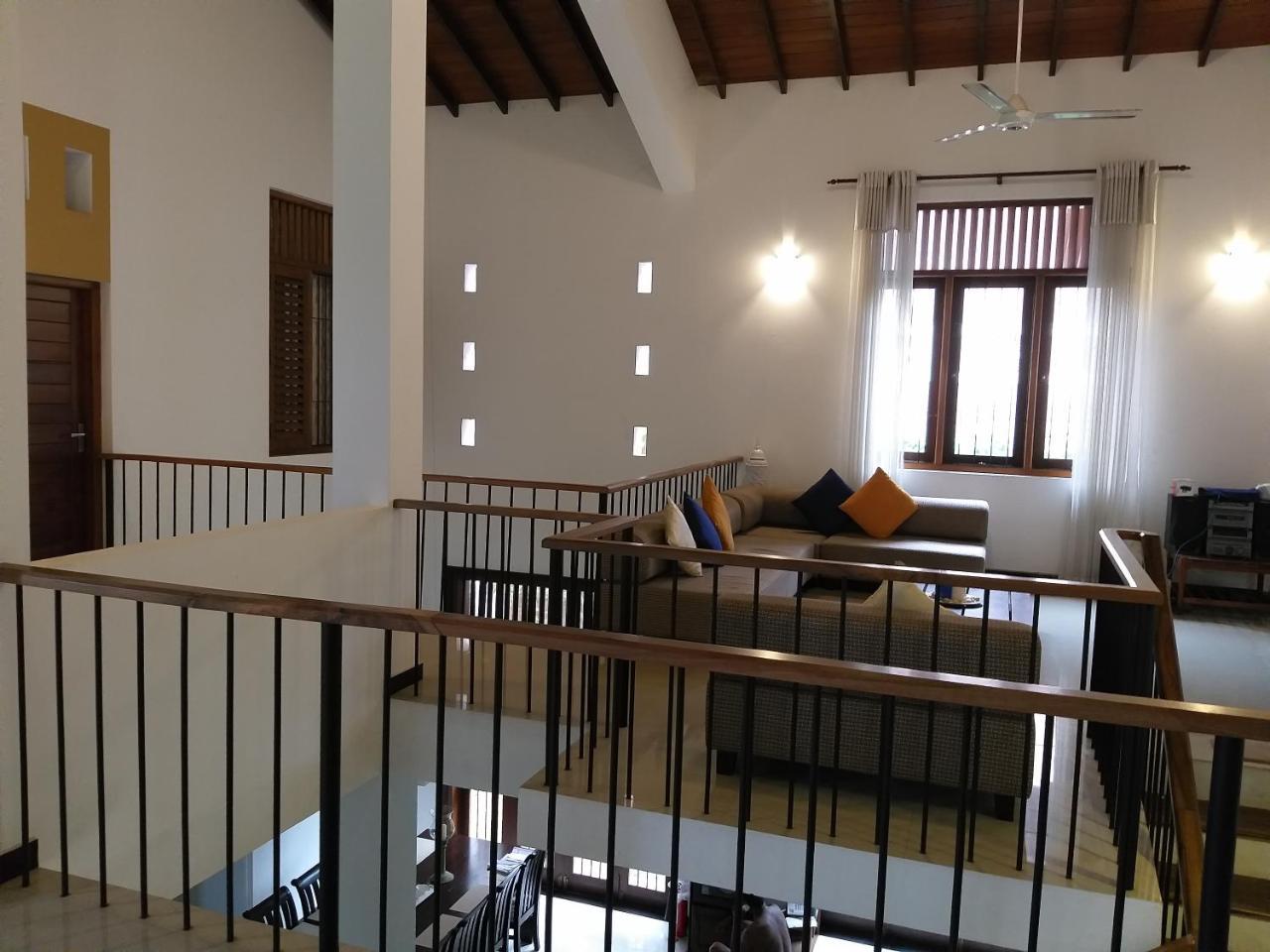 Cosy Nest Home Stay Negombo Exterior photo