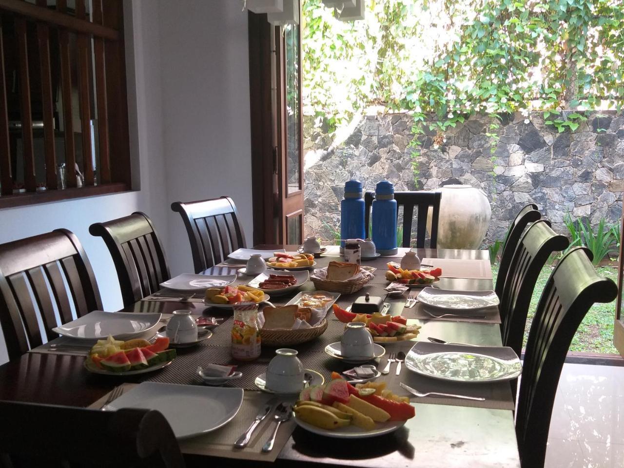 Cosy Nest Home Stay Negombo Exterior photo